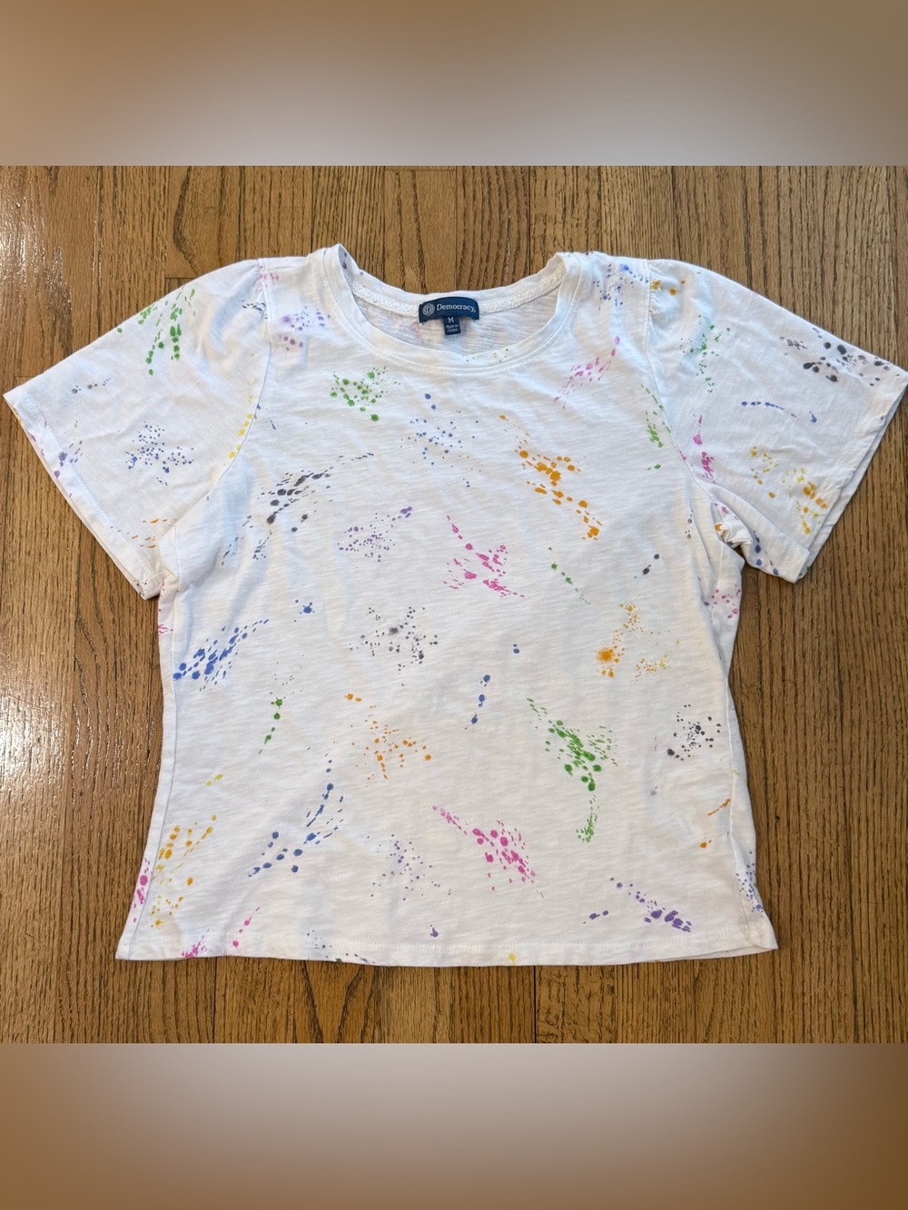 Democracy White Short-Sleeve Multicolor Paint-Splash Tee Size Medium NWOT